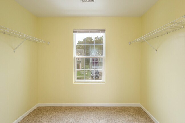 Foto del edificio - 1562 Onalee Dr