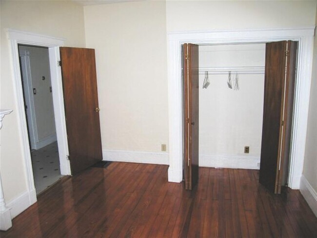 Foto del edificio - 37 Crocker St