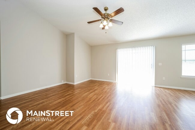 Building Photo - 1620 Dartmouth Dr