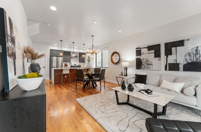 Building Photo - 3644 Quivas St