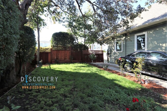 Building Photo - Craftsman Home Near Piedmont Avenue