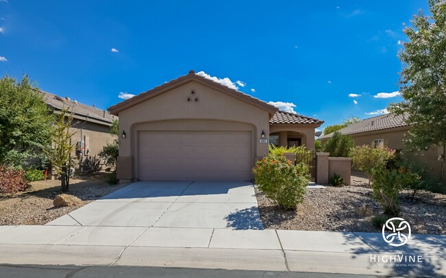 Foto del edificio - 6065 Corbin Ave