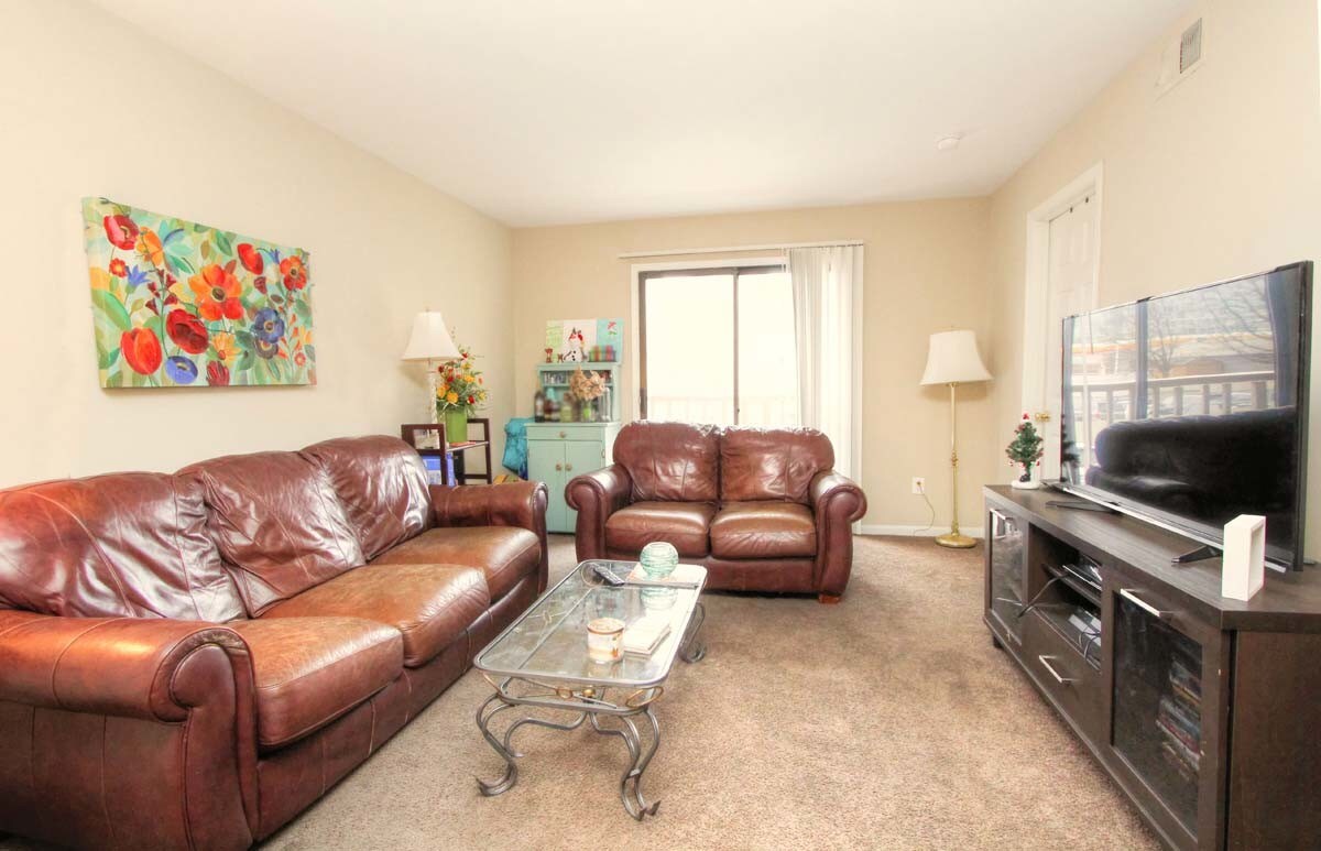 Limestone Square Apartments Apartments Lexington, KY