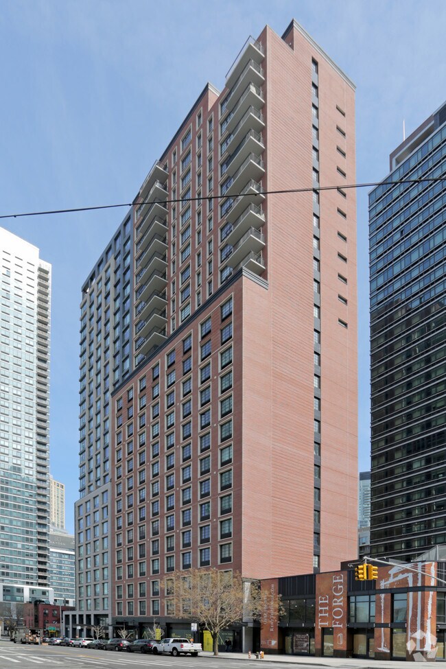 The Harrison Apartments Long Island City, NY