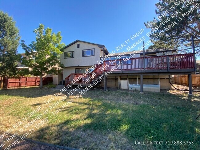 Photo - 930 Panorama Dr House