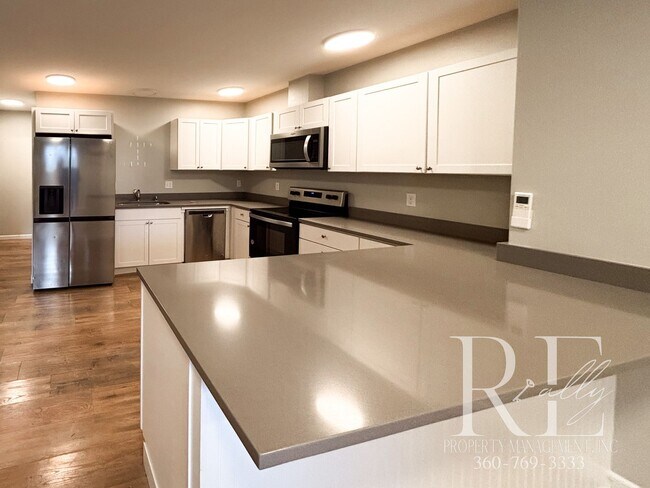Foto del edificio - Quality Remodeled 2-Bed in Prime Location