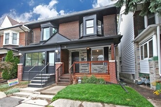 Building Photo - 35 Greenwood Ave
