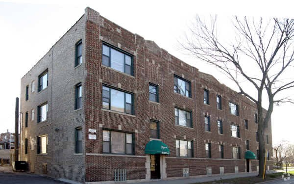 Primary Photo - 6351-6357 S Loomis Blvd