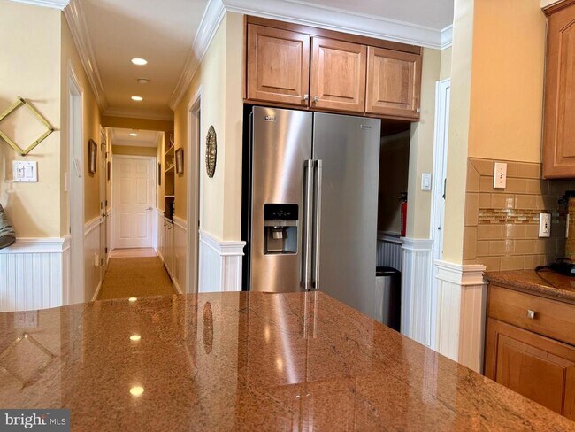 Building Photo - 9300 Atlantic Ave