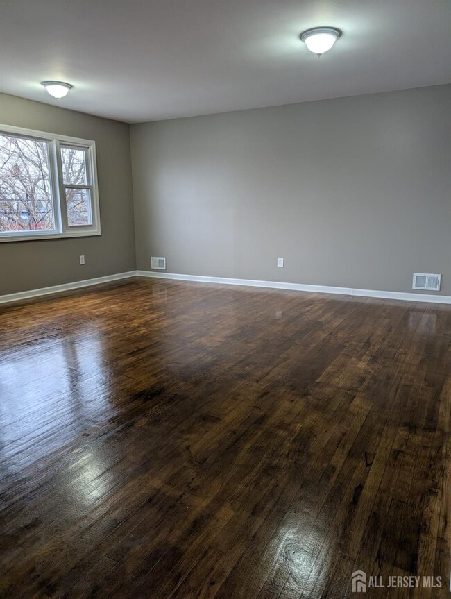Building Photo - 456 Clarkson Ave