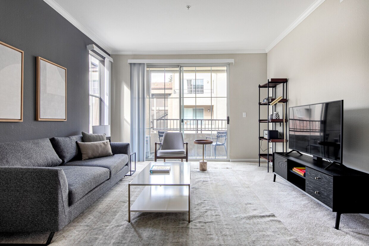 Avalon On The Alameda 1306 The Alameda Apartment For Rent In San Jose Ca Apartments Com