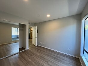 Interior Photo - 315 South Virgil Ave