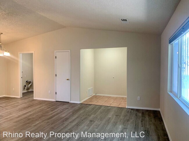Building Photo - 3 br, 2 bath House - 1408 Villa Ventosa NE