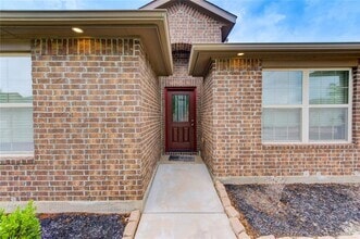 Building Photo - 17834 Royal Breccia Ln