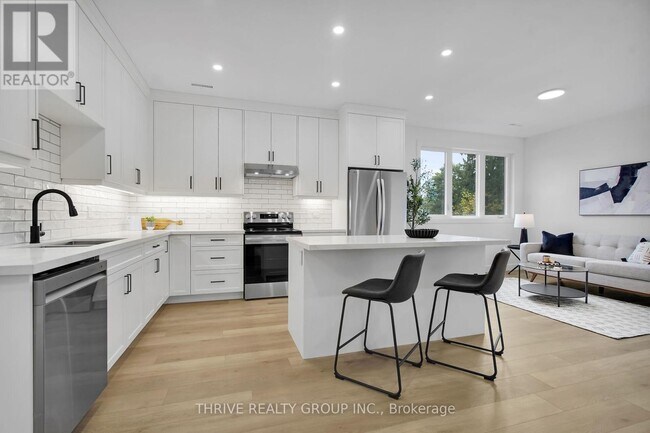 Photo du bâtiment - 74 Church St