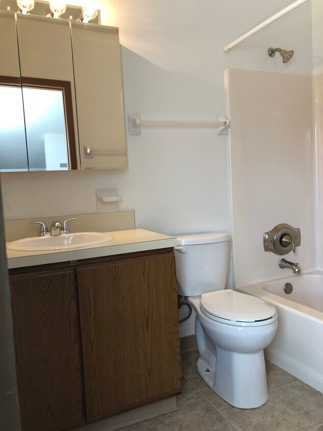 6395 St Andrews Dr, Canfield, OH 44406 - 6395 St Andrews Dr