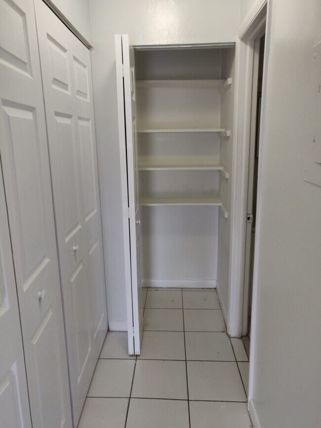 Foto del edificio - 291 NW 177th St