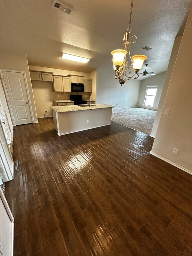 Building Photo - 1007 Indigo Ct