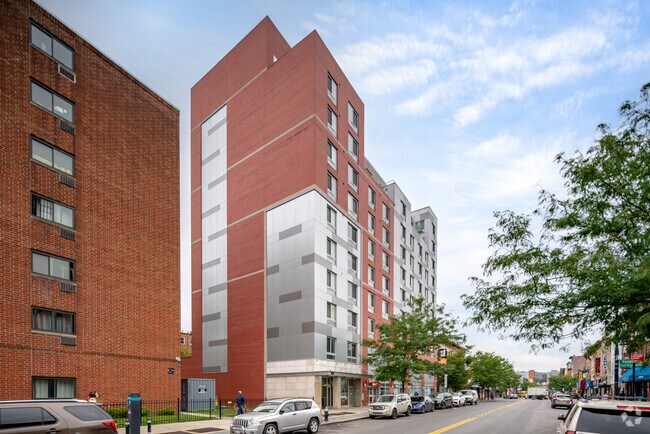 Building Photo - 1328 Fulton St