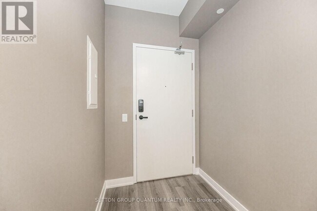 Building Photo - 3883-3883 Quartz Rd