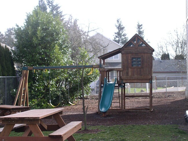Magnolia Court - Portland, Oregón - Magnolia Court