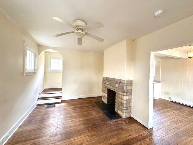 Foto del edificio - 2 Bed 1 Bath home in Beechview - Close to ...