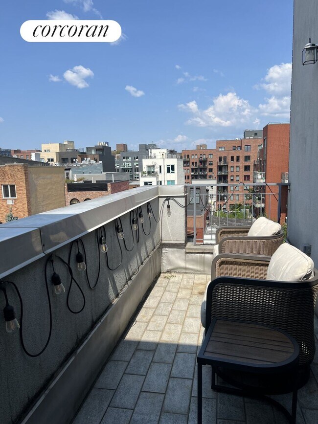 Foto del edificio - 236 N 7th St