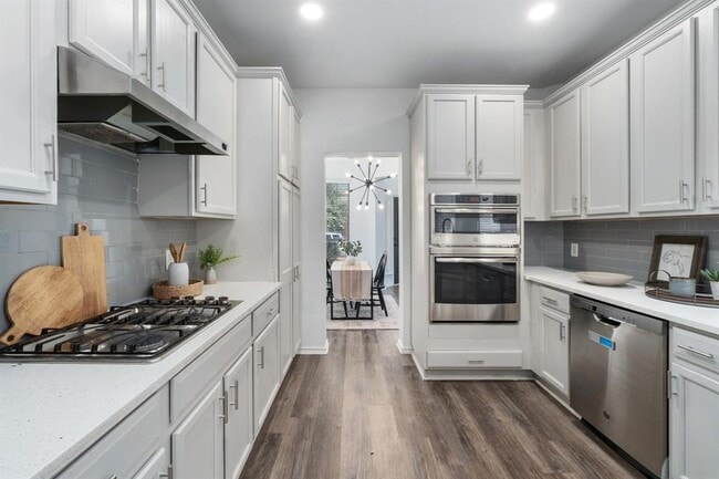 Building Photo - 13508 Campesina Dr