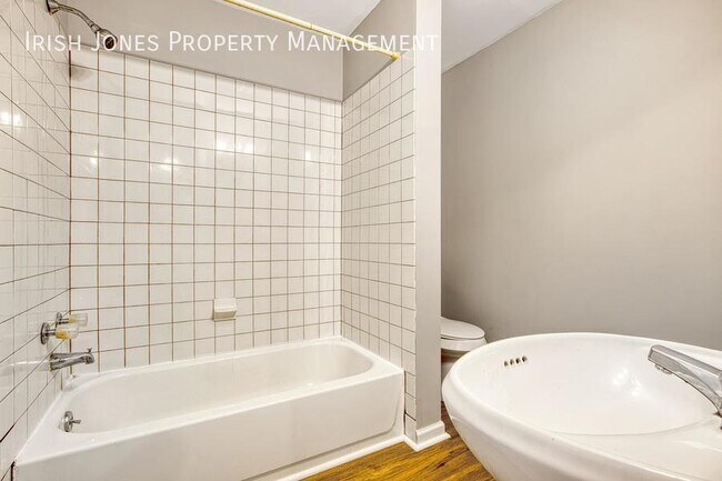 Foto del edificio - 15 Grove St