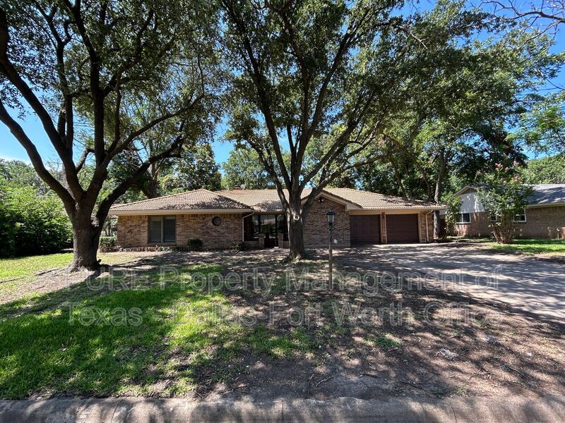 Primary Photo - 8913 Sirocka Dr