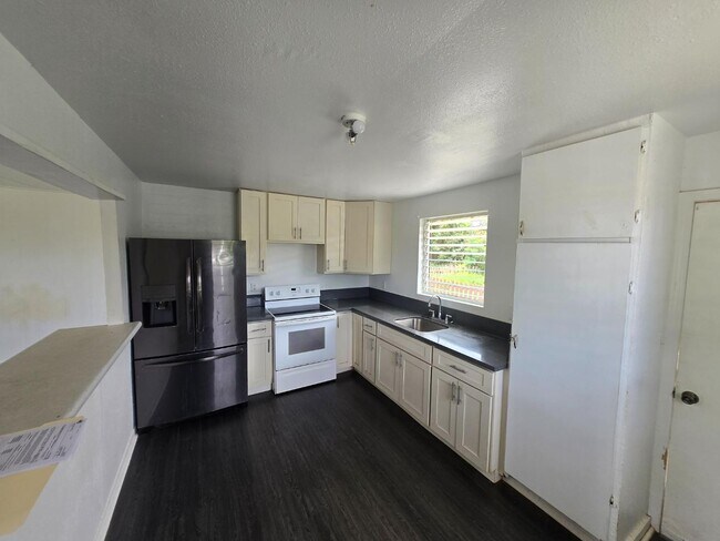 Foto del edificio - 84-956 Hanalei St - Unit B