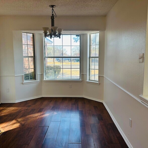 Foto del edificio - 6114 10th St