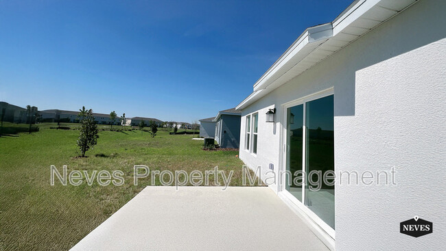 Building Photo - 5618 Le Marin Wy