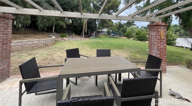 Foto del edificio - 1640 Dwight St