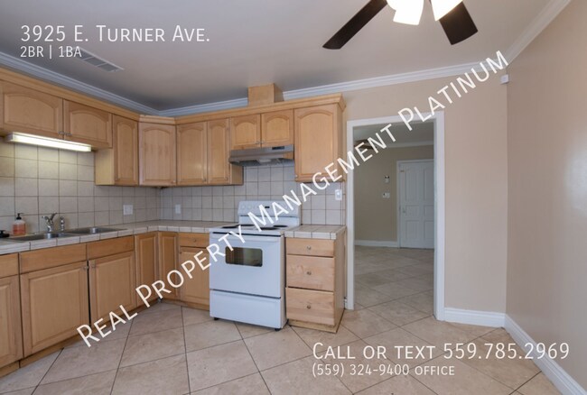Building Photo - $1595 -Remodeled 2 Bedroom Home with Large...