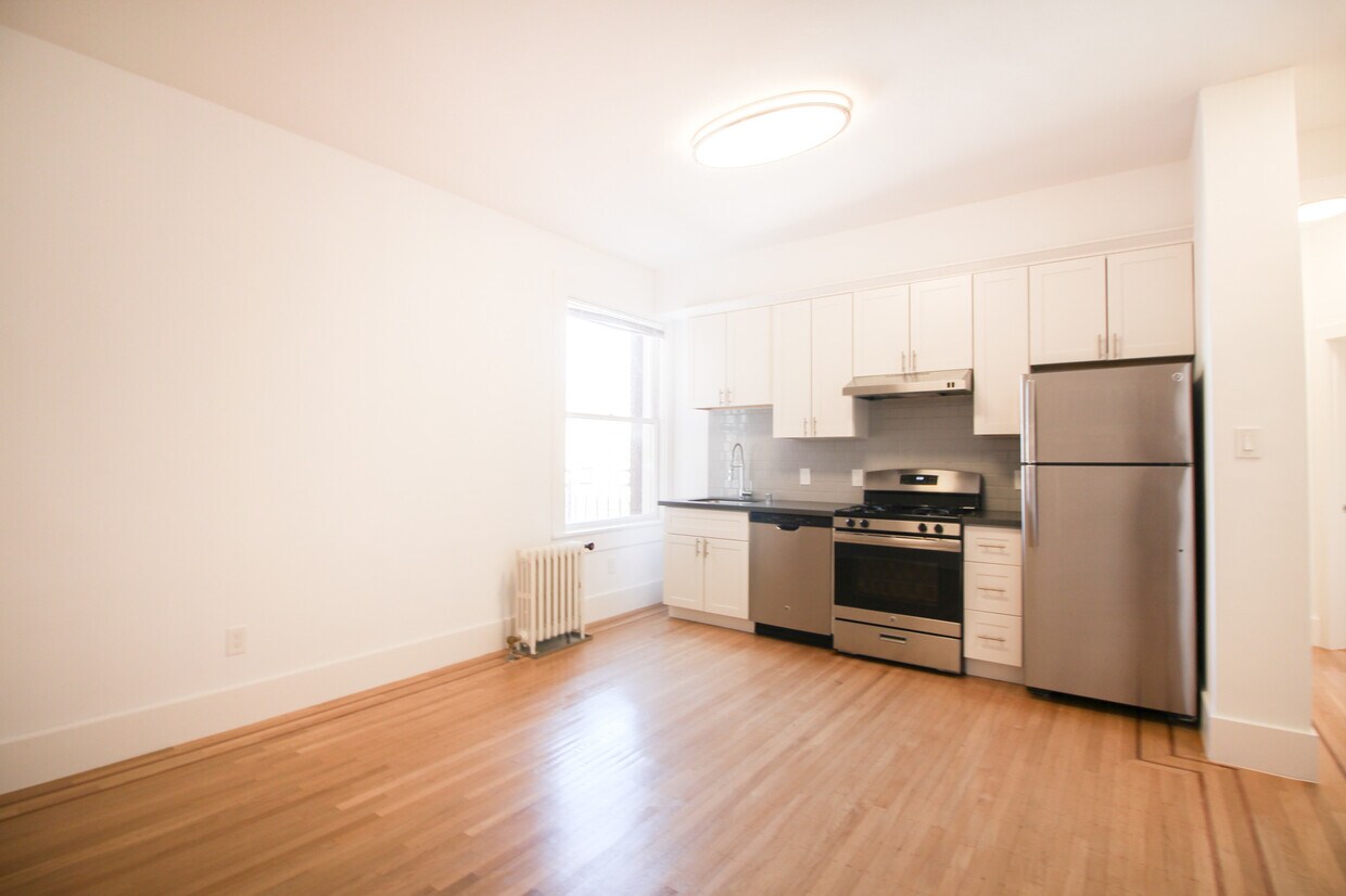 Primary Photo - 1408 California St