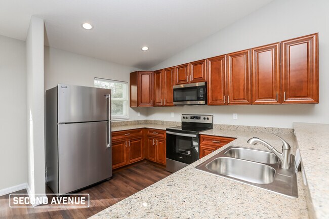 Building Photo - 2600 SW 152nd Ln