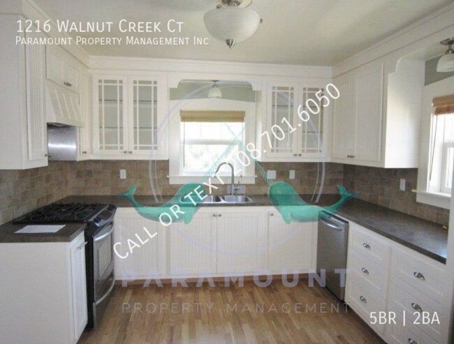 Foto del edificio - 1216 Walnut Creek Ct