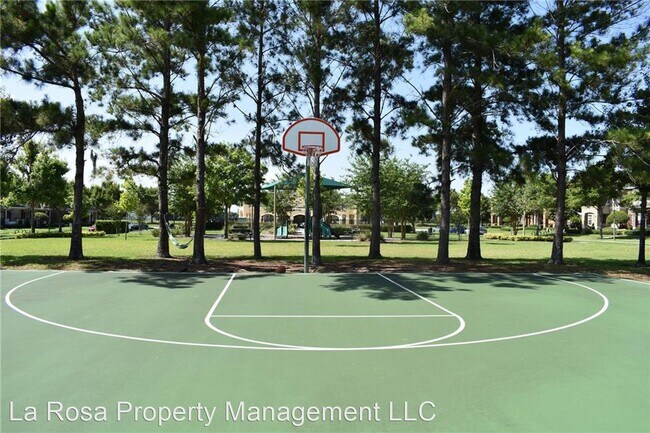 Building Photo - 2 br, 2.5 bath House - 12407 MOSSY OAK DR