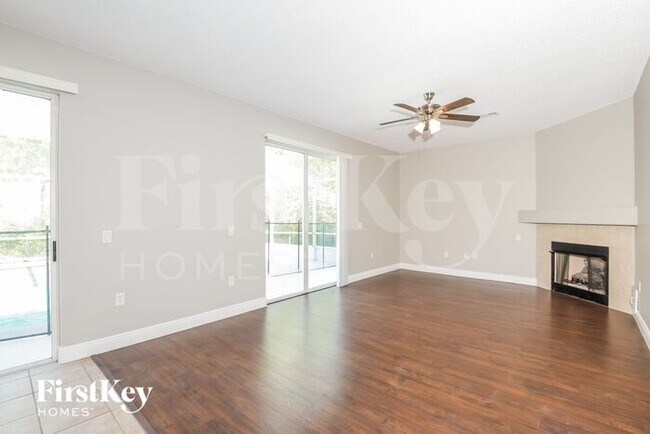 Building Photo - 10663 Fairhaven Way