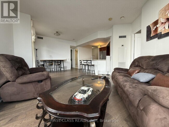 Photo du bâtiment - 5 Northtown Way