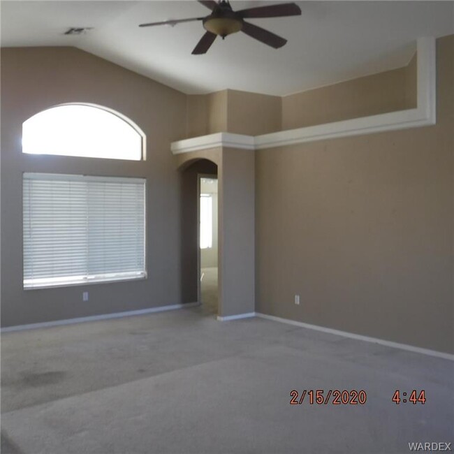 Foto del edificio - 2980 Desert Brooks Ln