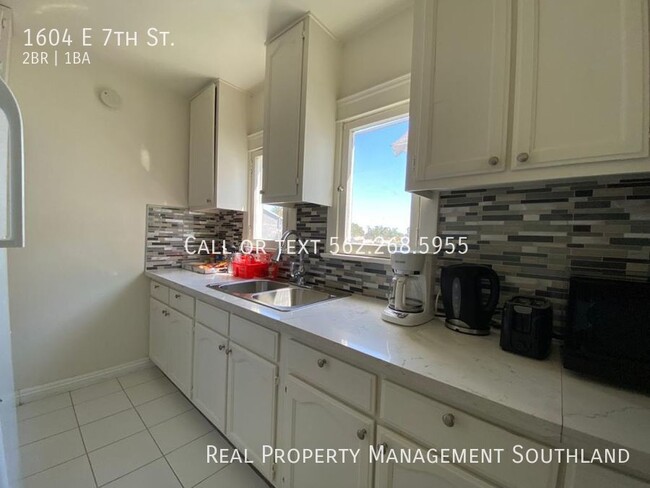 Foto del edificio - 2 Bed/ 1 Bath Apartment in Long Beach For ...