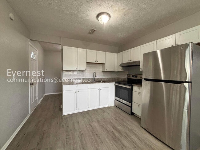 Building Photo - 6824 Rojo Ct