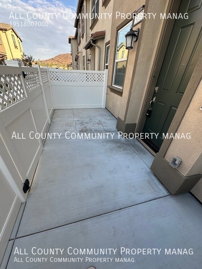 Building Photo - 34495 Agave Dr