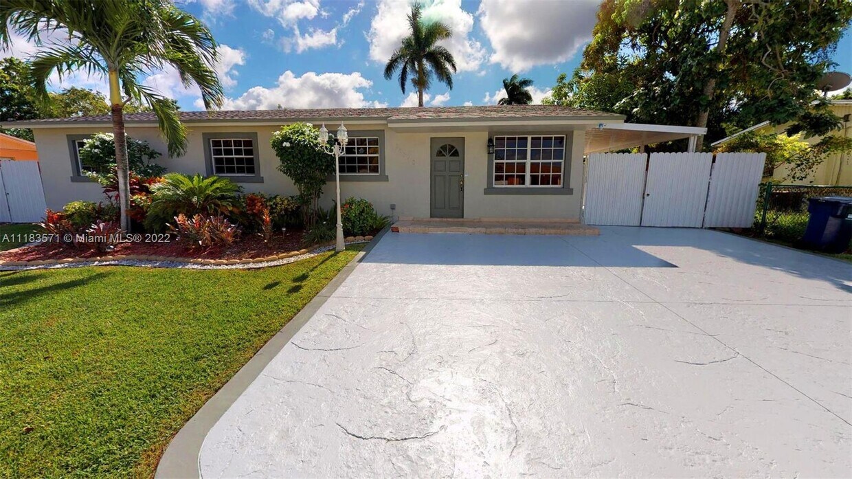Foto principal - 15340 SW 306th St