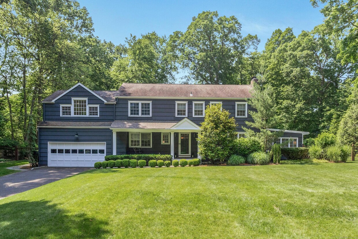 Foto principal - 21 Roxbury Ln