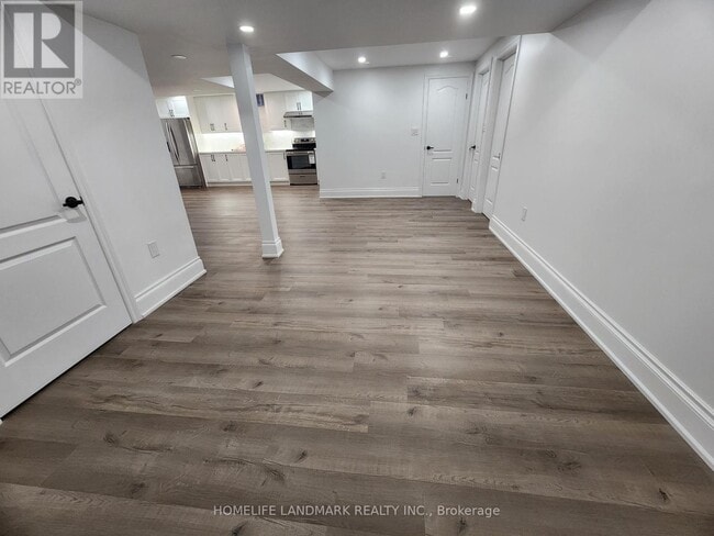 Building Photo - 17 Vanni Ave