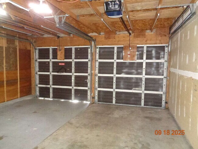 Foto del edificio - Nicely updated home close to amenities