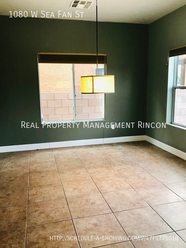 Building Photo - 1080 W Sea Fan St